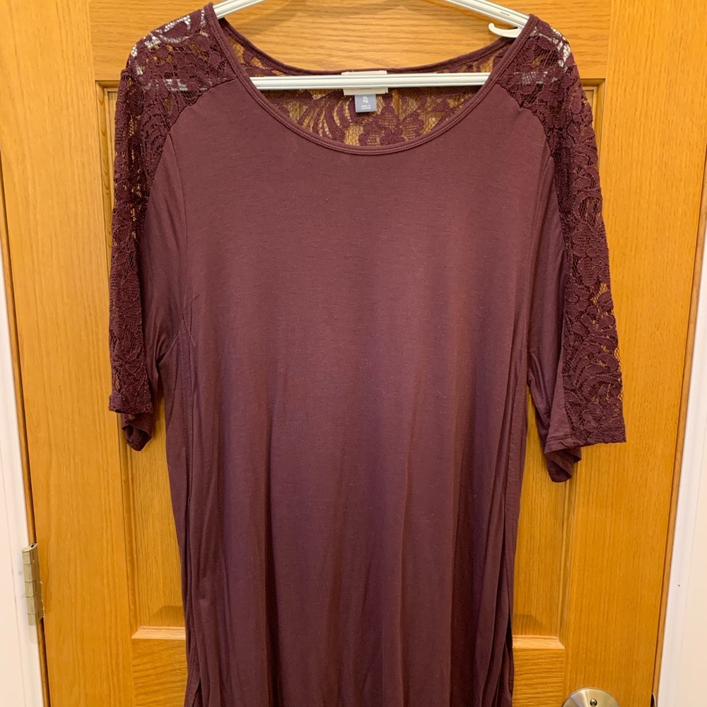 Old Navy Blouse with Lace